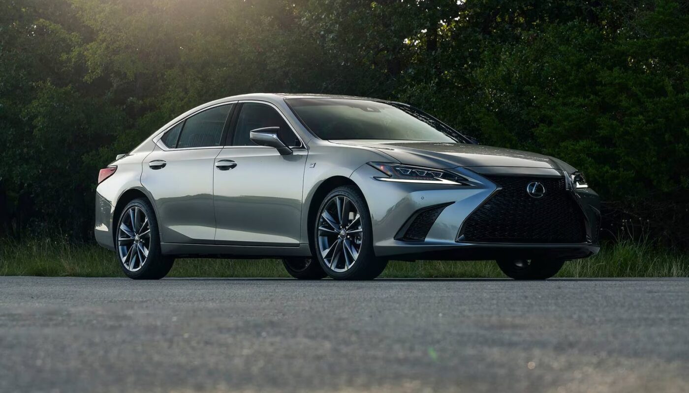 2025 Lexus ES
