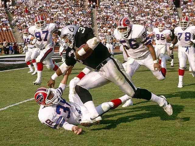 Bo Jackson – Baseball & American Football